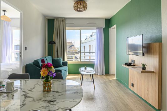 Hotel apartment renovation Vannes Le Liberté 2024