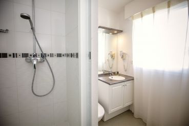 Photo - Salle de bain Studio T1 - appart hotel le liberté vannes centre